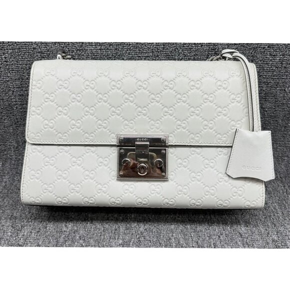 Gucci Leather Shoulder Bag 699-072425 - Picture 1 of 14